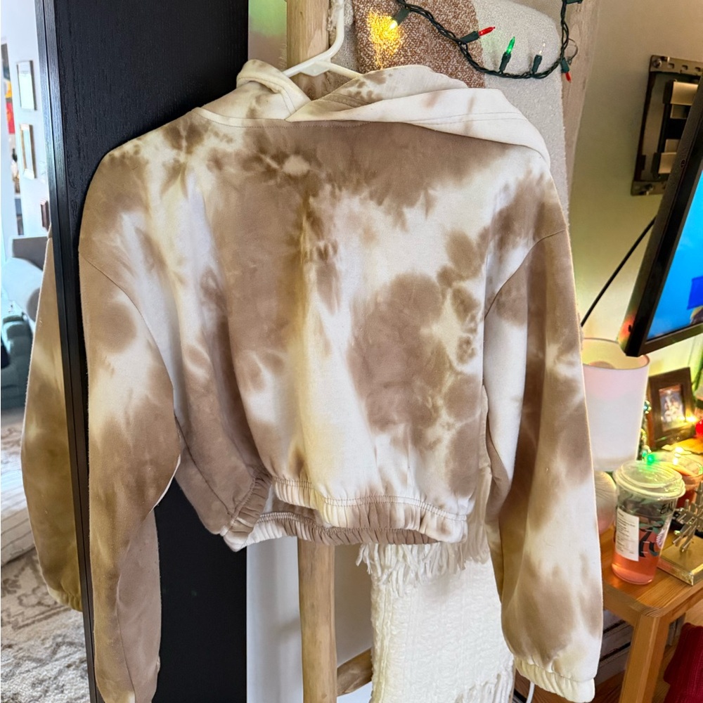 Tan and white tie-dye hoodie